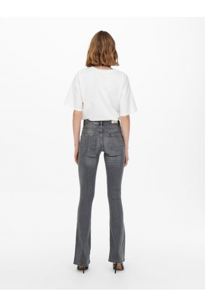 ONLBLUSH JEANS MID FLARED... 2