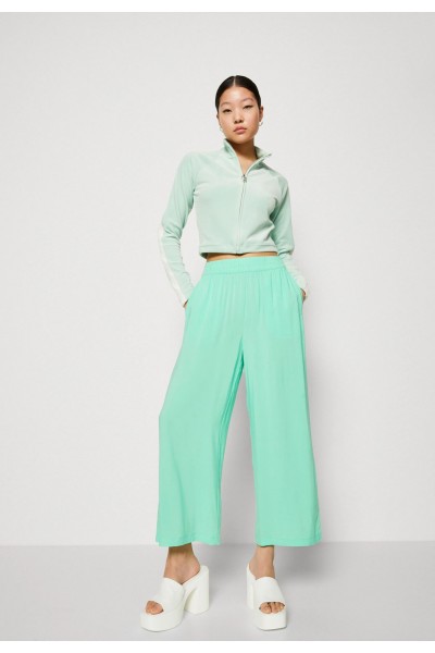 BYMMJOELLA CROP PANTS 2