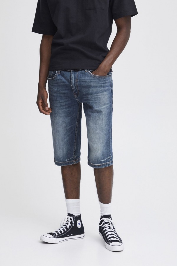 20713328 DENIM CAPRI SHORTS