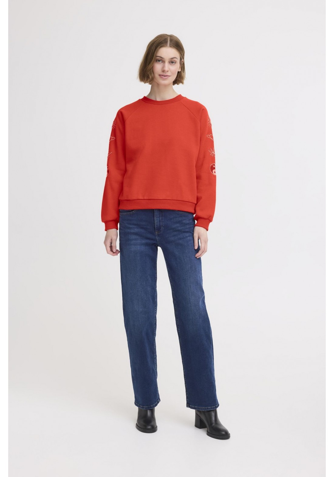 IHLELA O-NECK SWEAT IHLELA O-NECK SWEAT